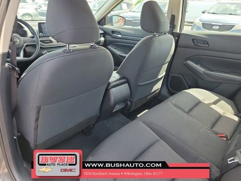 Used 2024 Nissan Altima 2.5 SV FWD image 13