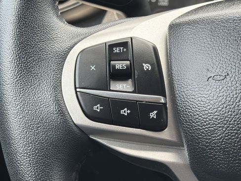 Certified 2023 Ford Explorer XLT AWD/4WD image 10