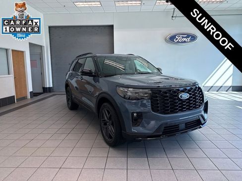 Used 2025 Ford Explorer ST-Line w/ Premium Package AWD/4WD image 1