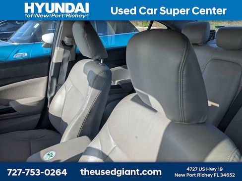 Used 2015 Honda Civic LX image 3