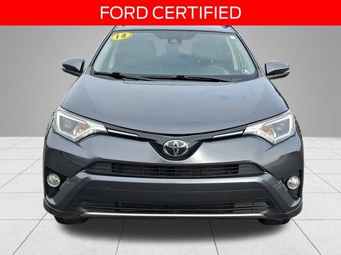 Used 2018 Toyota RAV4 XLE image 2