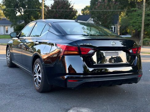 Used 2020 Nissan Altima 2.5 S FWD image 4