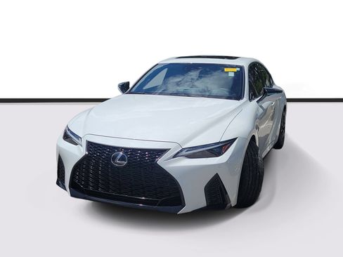Used 2024 Lexus IS 350 F Sport RWD image 3