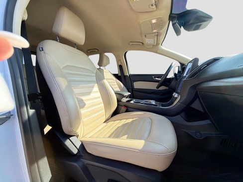 Used 2022 Ford Edge SEL w/ Convenience Package image 34