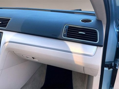 Used 2012 Volkswagen Passat 2.5 SE image 22