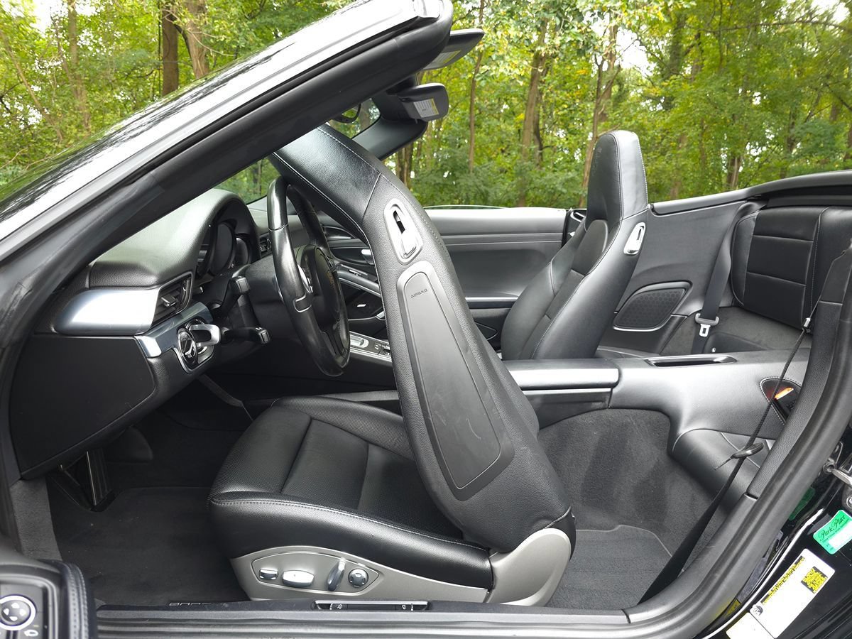 Used 2015 Porsche 911 Carrera RWD image 20