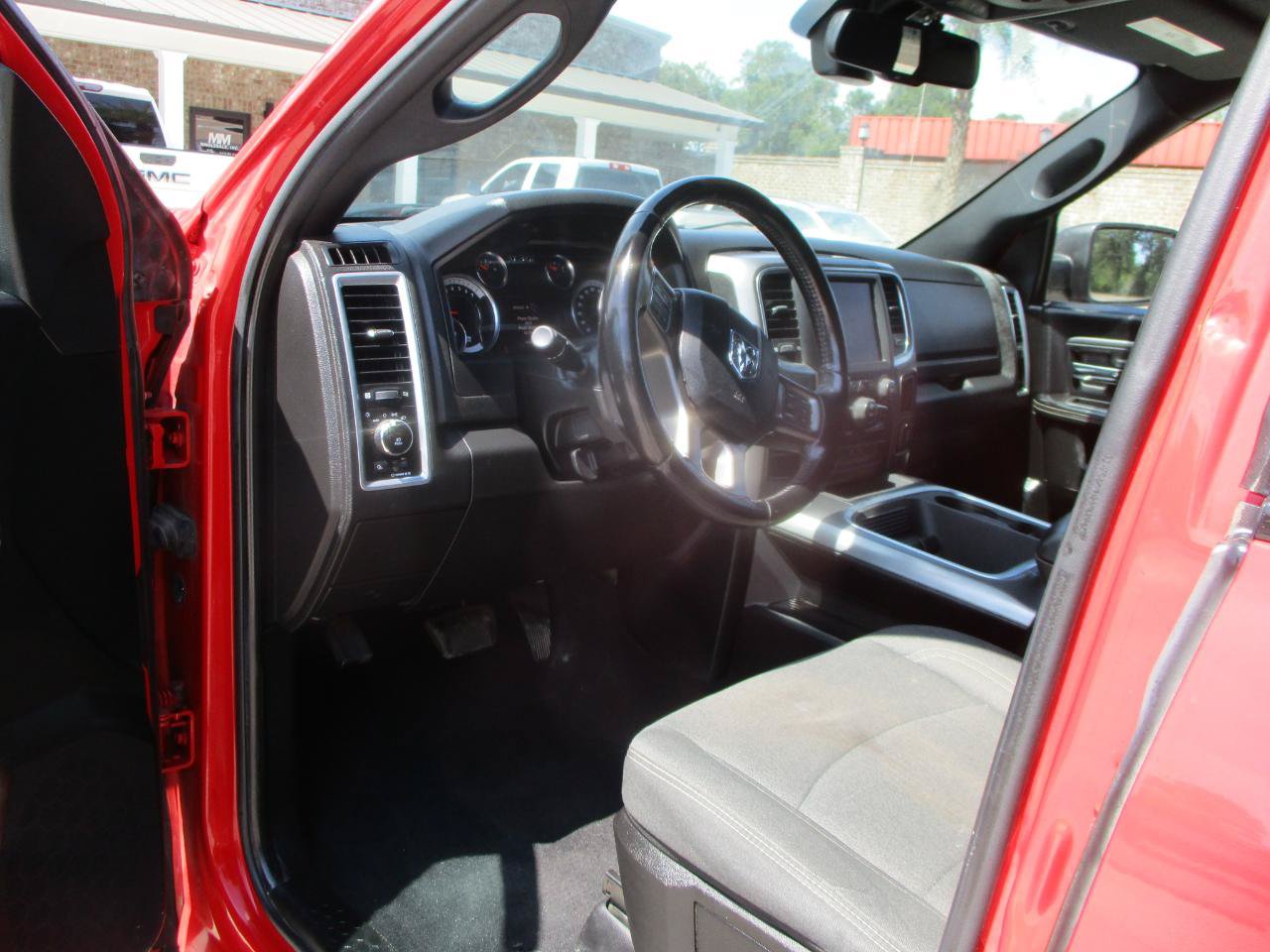 Used 2022 RAM 1500 Warlock w/ Electronics Group RWD image 14