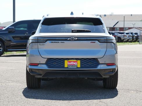 Used 2025 Chevrolet Equinox EV RS w/ Convenience Package II AWD/4WD image 6