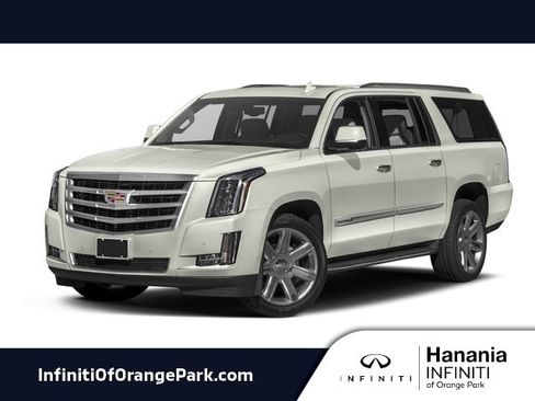 Used 2017 Cadillac Escalade ESV Platinum image 1