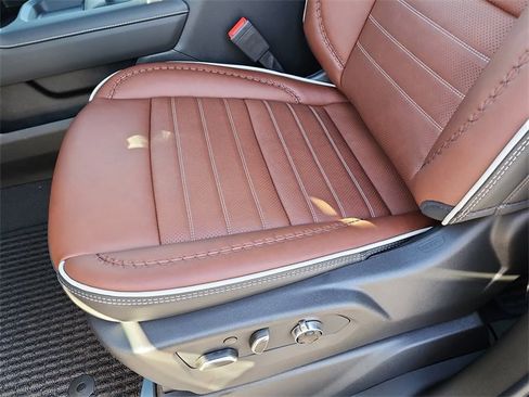 New 2026 GMC Sierra 2500 Denali Ultimate image 18