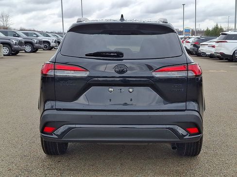 Certified 2023 Toyota Corolla Cross AWD Hybrid w/ Convenience Package image 5