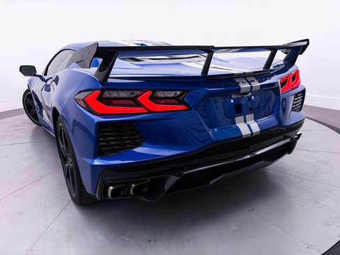Used 2020 Chevrolet Corvette Stingray Premium Cpe w/ 3LT Preferred Equipment Group RWD image 21