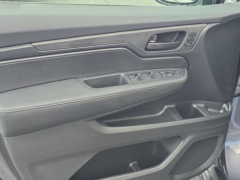 New 2026 Honda Odyssey EX-L image 9