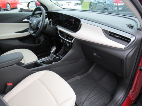 Used 2024 Buick Encore GX Sport Touring w/ Comfort Package FWD image 12