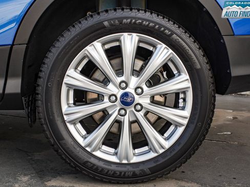 Used 2017 Ford Escape Titanium w/ Equipment Group 301A AWD/4WD image 26