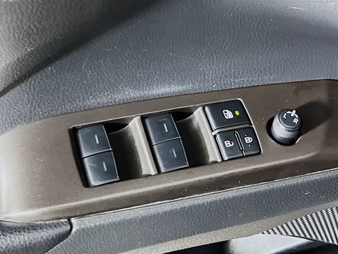 Certified 2023 Toyota Camry SE w/ Audio Upgrade Package FWD image 17