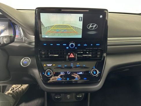 Used 2021 Hyundai Ioniq Limited image 22