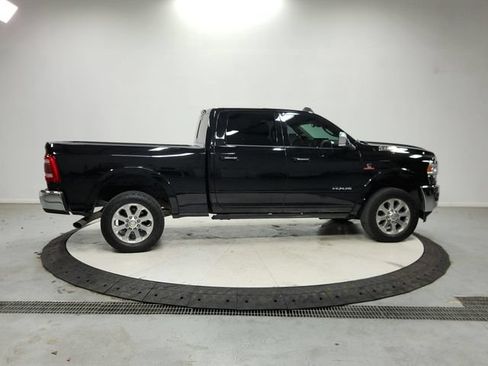 Used 2022 RAM 3500 Laramie AWD/4WD image 9