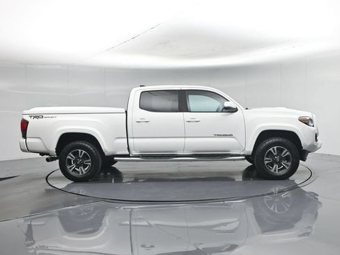 Used 2019 Toyota Tacoma TRD Sport RWD image 27