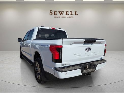 New 2025 Ford F150 Lightning Flash image 3