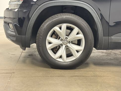 Used 2019 Volkswagen Atlas SE FWD image 11