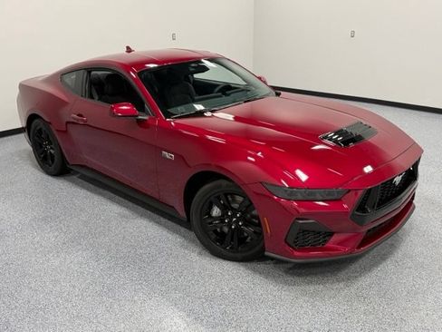 Used 2026 Ford Mustang GT RWD image 29