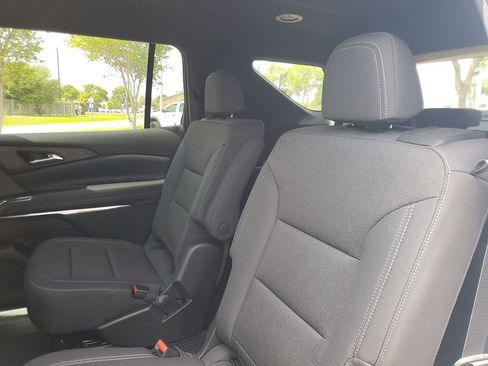 New 2026 Chevrolet Traverse LT w/ LPO, Floor Liner Package FWD image 10