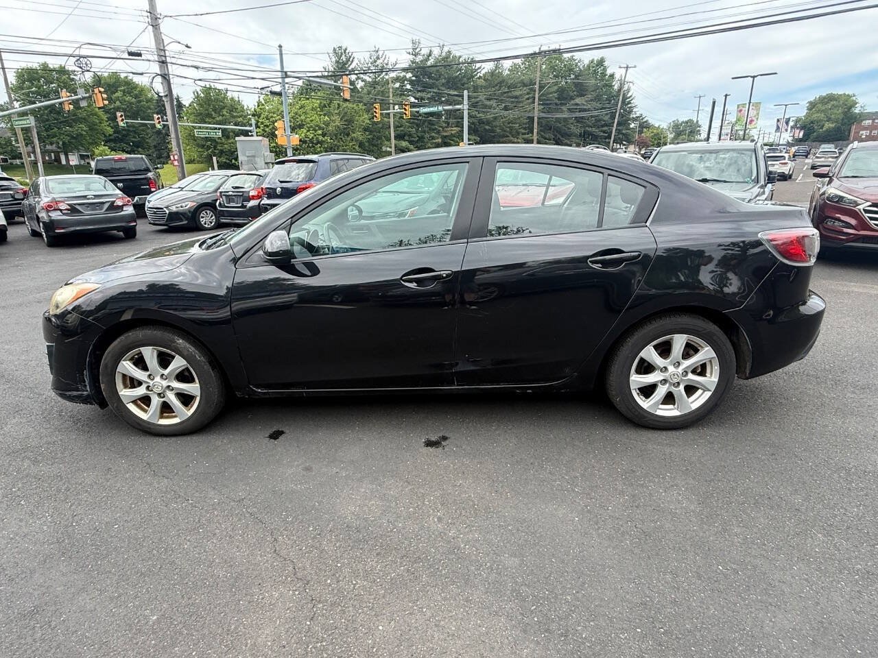 Used 2010 MAZDA MAZDA3 i Touring FWD image 6