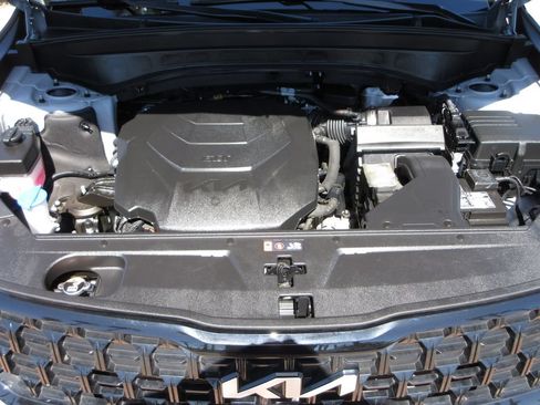 Used 2024 Kia Telluride EX X-Line AWD/4WD image 29