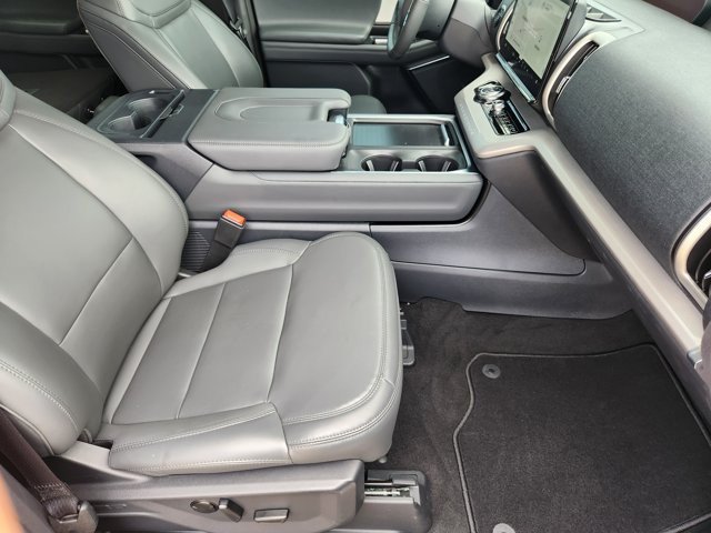 New 2026 Ford Expedition Max Active RWD image 10