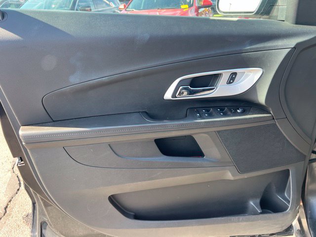 Used 2017 Chevrolet Equinox LT w/ Convenience Package FWD image 16