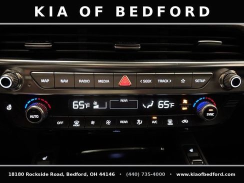 Used 2022 Kia Telluride EX w/ EX Premium Package AWD/4WD image 23
