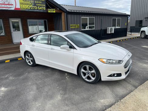 Used 2013 Ford Fusion SE image 4