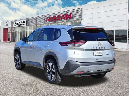 Certified 2023 Nissan Rogue SV image 6