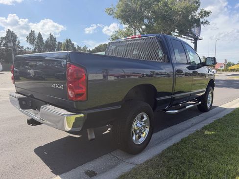 Used 2007 Dodge Ram 2500 Truck SLT image 6