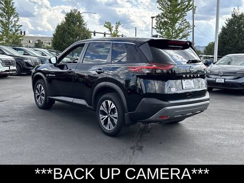 Used 2023 Nissan Rogue SV AWD/4WD image 6