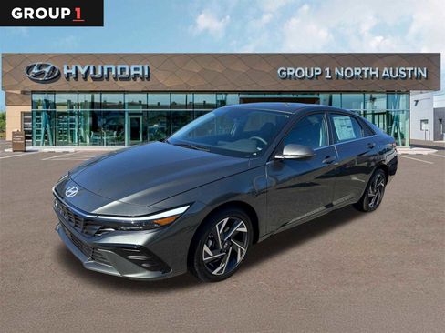 New 2026 Hyundai Elantra Limited FWD image 1