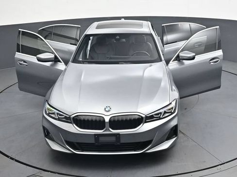 Used 2024 BMW 330i xDrive Sedan w/ Convenience Package AWD/4WD image 39