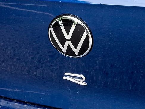 Used 2022 Volkswagen Golf R AWD/4WD image 30