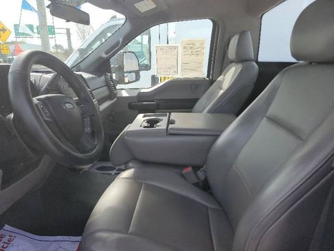 Used 2017 Ford F250 XL RWD image 9