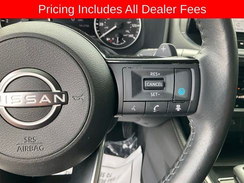 Used 2023 Nissan Rogue SL w/ SL Premium Package AWD/4WD image 9