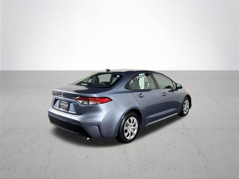 Used 2025 Toyota Corolla LE FWD image 6