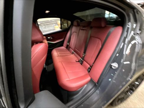 Used 2026 BMW M340i w/ Premium Package RWD image 28