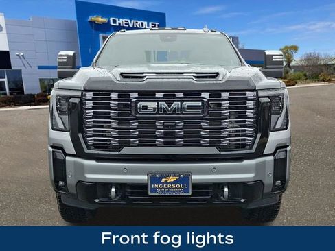 Used 2025 GMC Sierra 2500 Denali Ultimate image 24