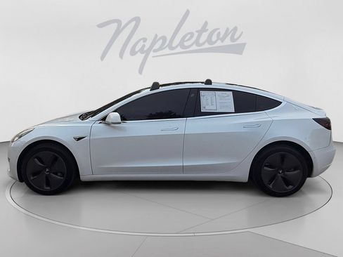 Used 2020 Tesla Model 3 Standard Range Plus RWD image 2