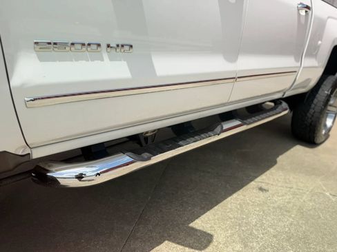 Used 2015 Chevrolet Silverado 2500 LTZ w/ Duramax Plus Package AWD/4WD image 17