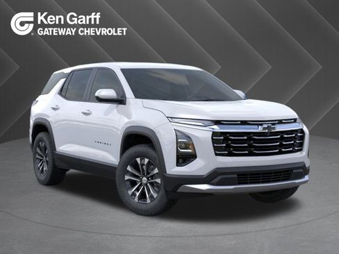 New 2026 Chevrolet Equinox LT image 1