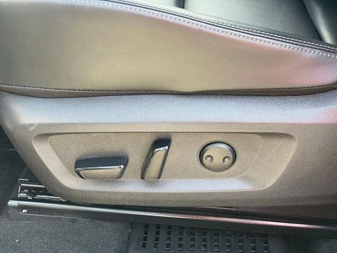 Certified 2023 Nissan Rogue SV w/ SV Premium B Package AWD/4WD image 16