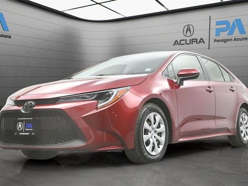 Used 2022 Toyota Corolla LE image 24