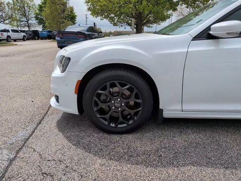 Used 2021 Chrysler 300 Touring L w/ Popular Equipment Group AWD/4WD image 13